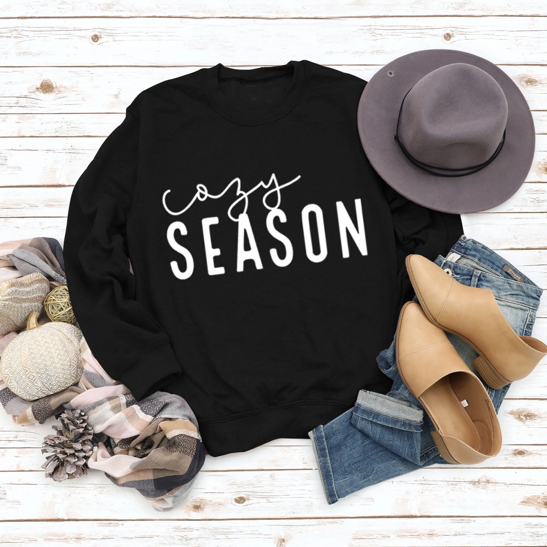 Cosy SEASON Fashion Print Round Neck Letters Large Size Tops Long-sleeved Female Loose Sweater