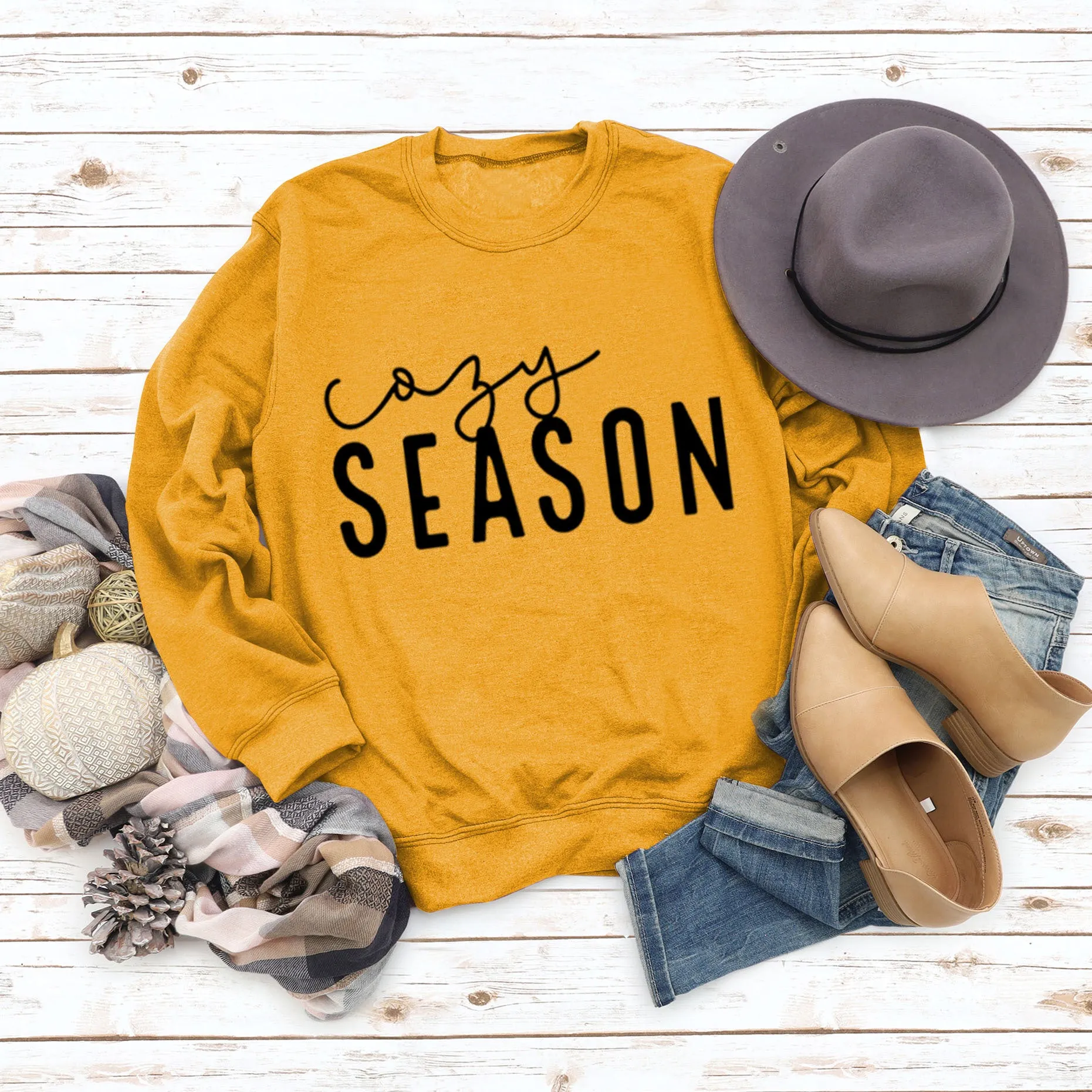 Cosy SEASON Fashion Print Round Neck Letters Large Size Tops Long-sleeved Female Loose Sweater