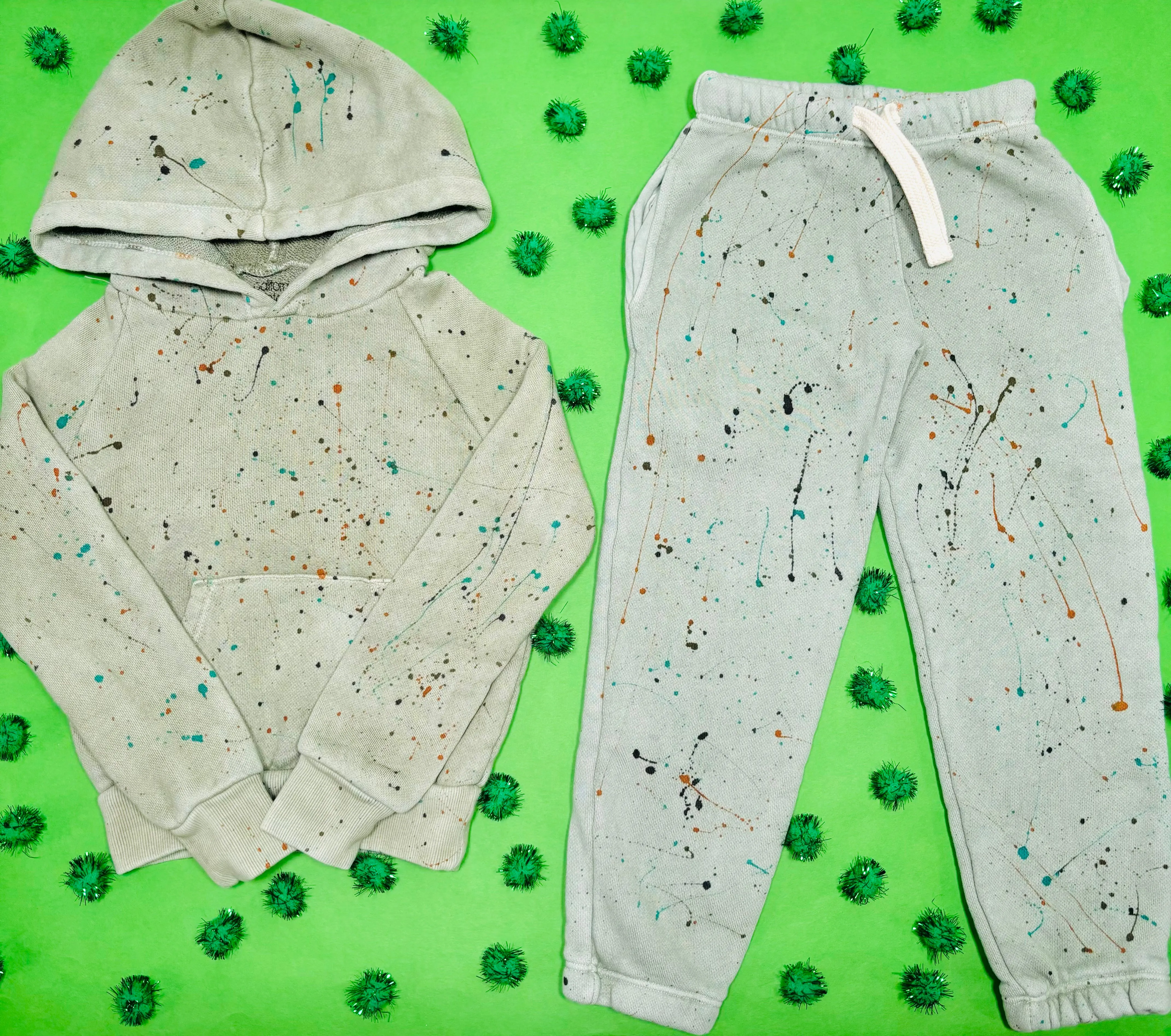 PAINT SPLATTER HOODIE